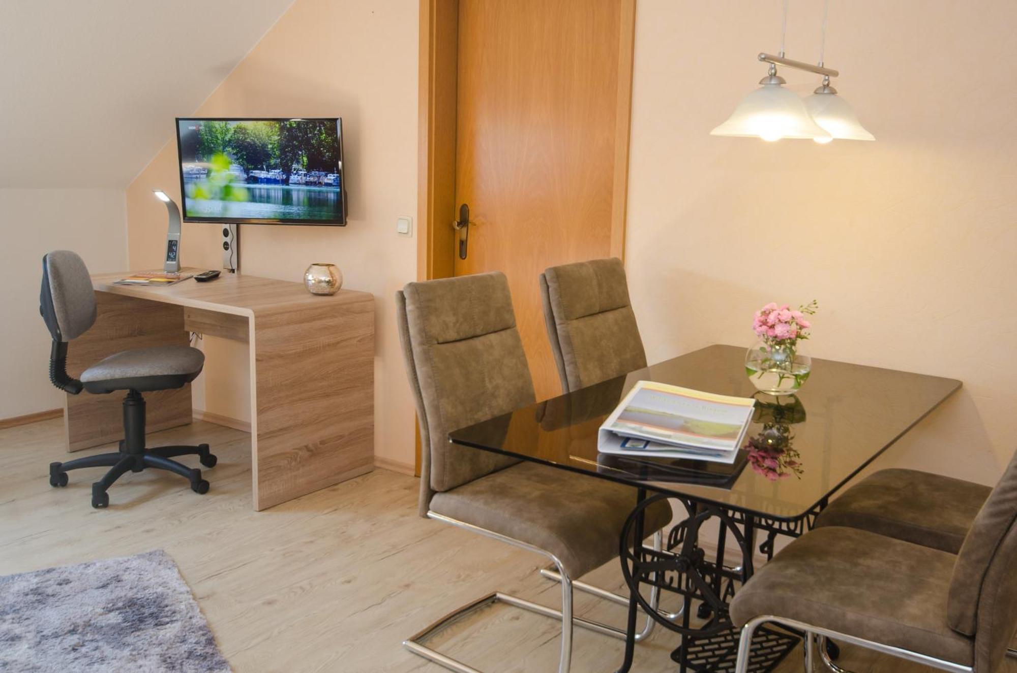 Ferienwohnung Busemann Leer Pokoj fotografie